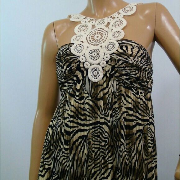 Muse Boston Proper Zebra Pleat Crochet Maxi Dress - Picture 7 of 7